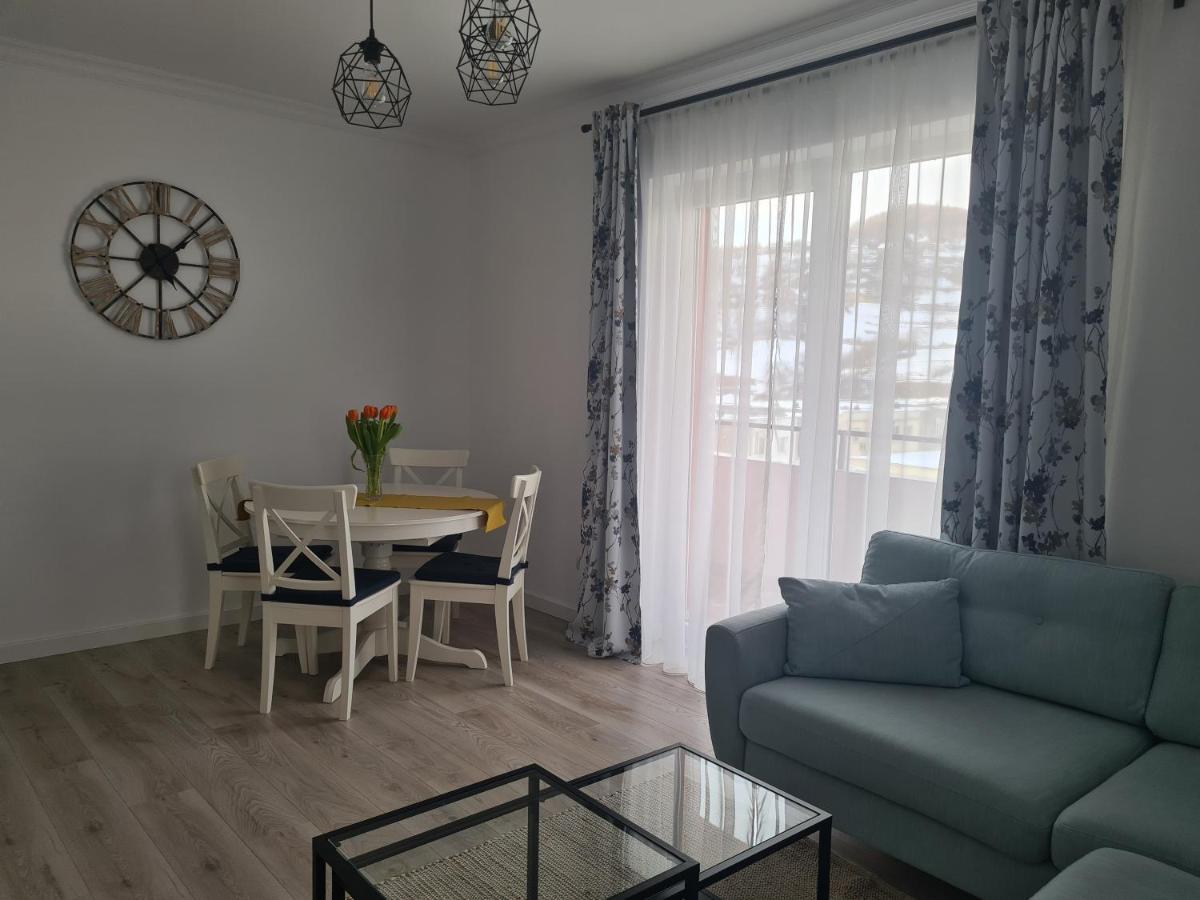 Apartament Crai เซอร์เนช ภายนอก รูปภาพ